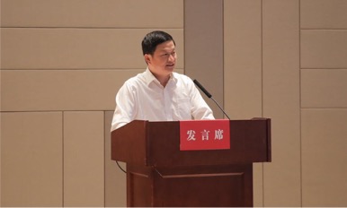 图六 温州职业技术学院校长谢志远发言