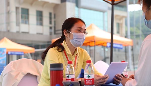 jpg 湖南大学37.jpg