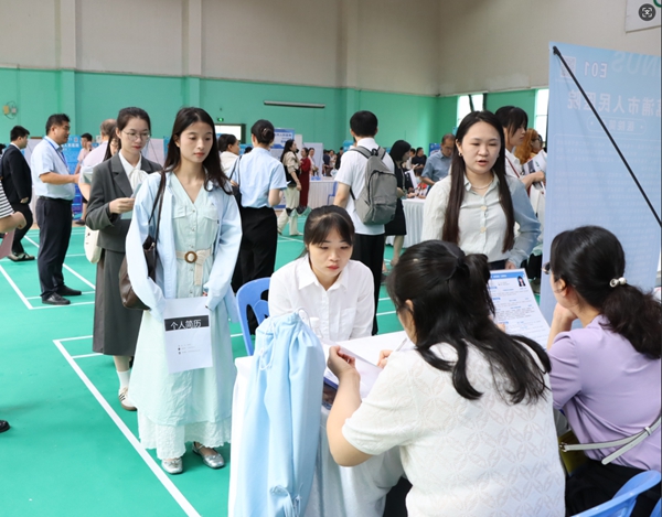 广西医科大学3.jpg