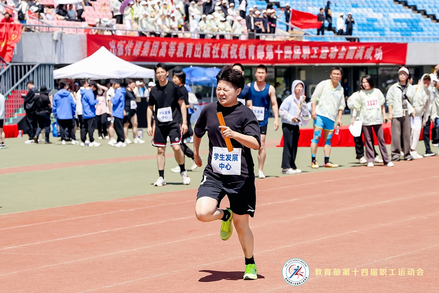 2_4173908.jpg